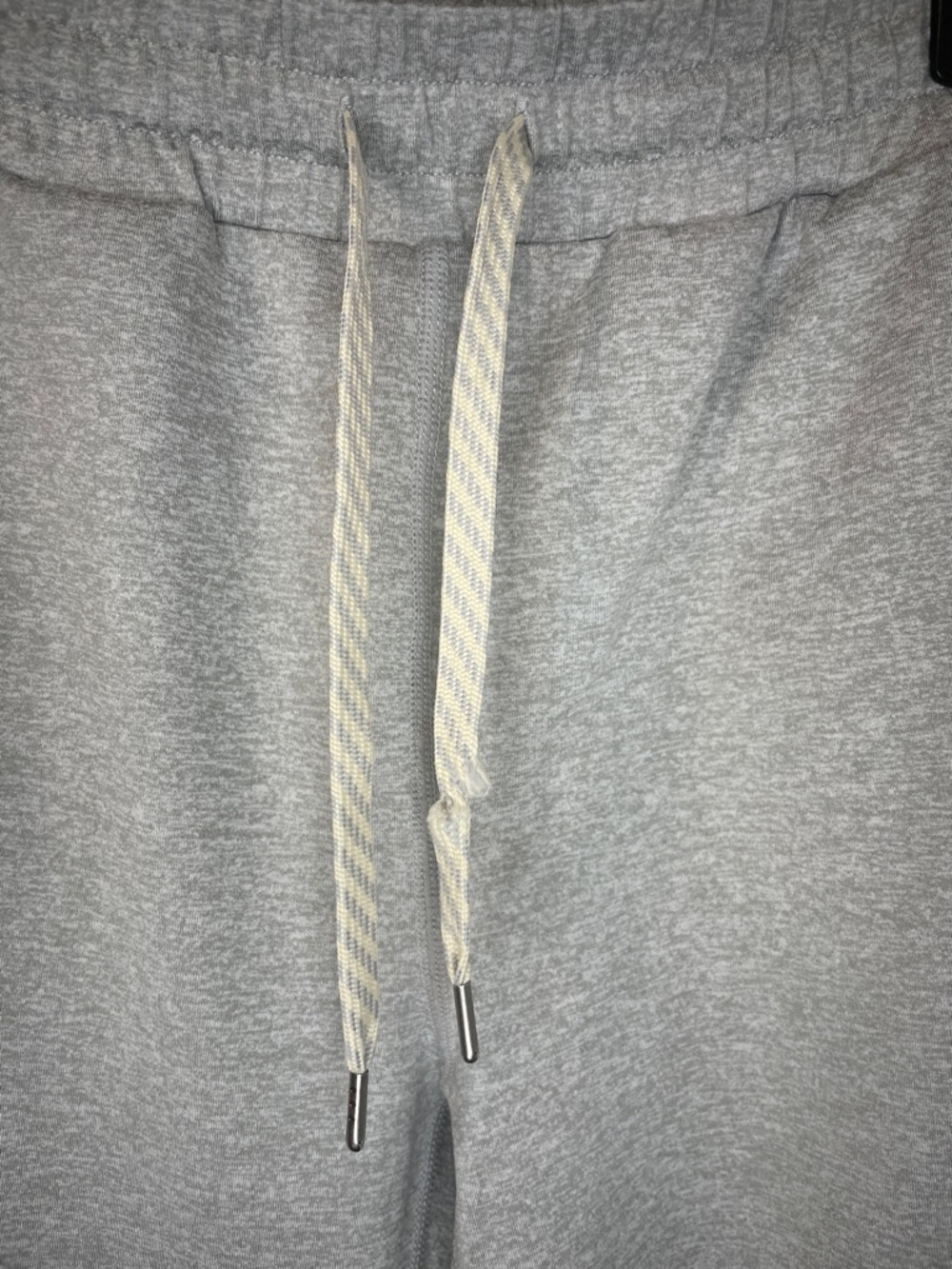 Vuori Women’s Performance Jogger Sweatpants Heathered Gray Size XS (fit to med) - Picture 9 of 9